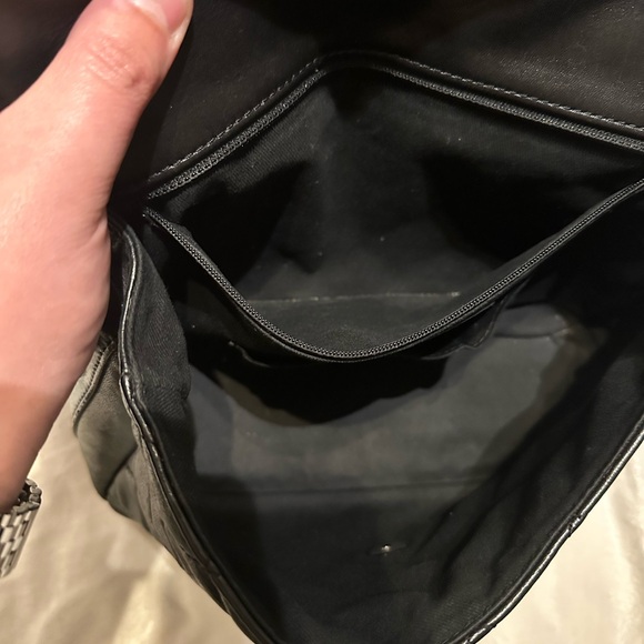 Chanel Classic Quilted Messenger - Black Lambskin with SHW - Entrupy ✅ - Picture 12 of 15